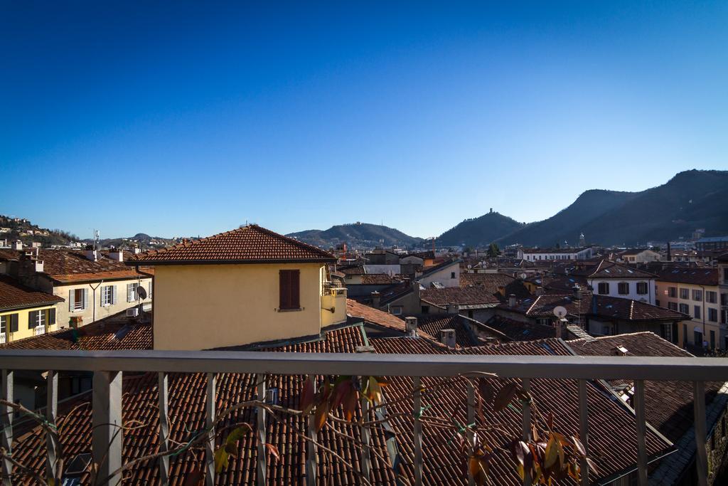 Como Unique View - Bymyhomeincomo Bilik gambar